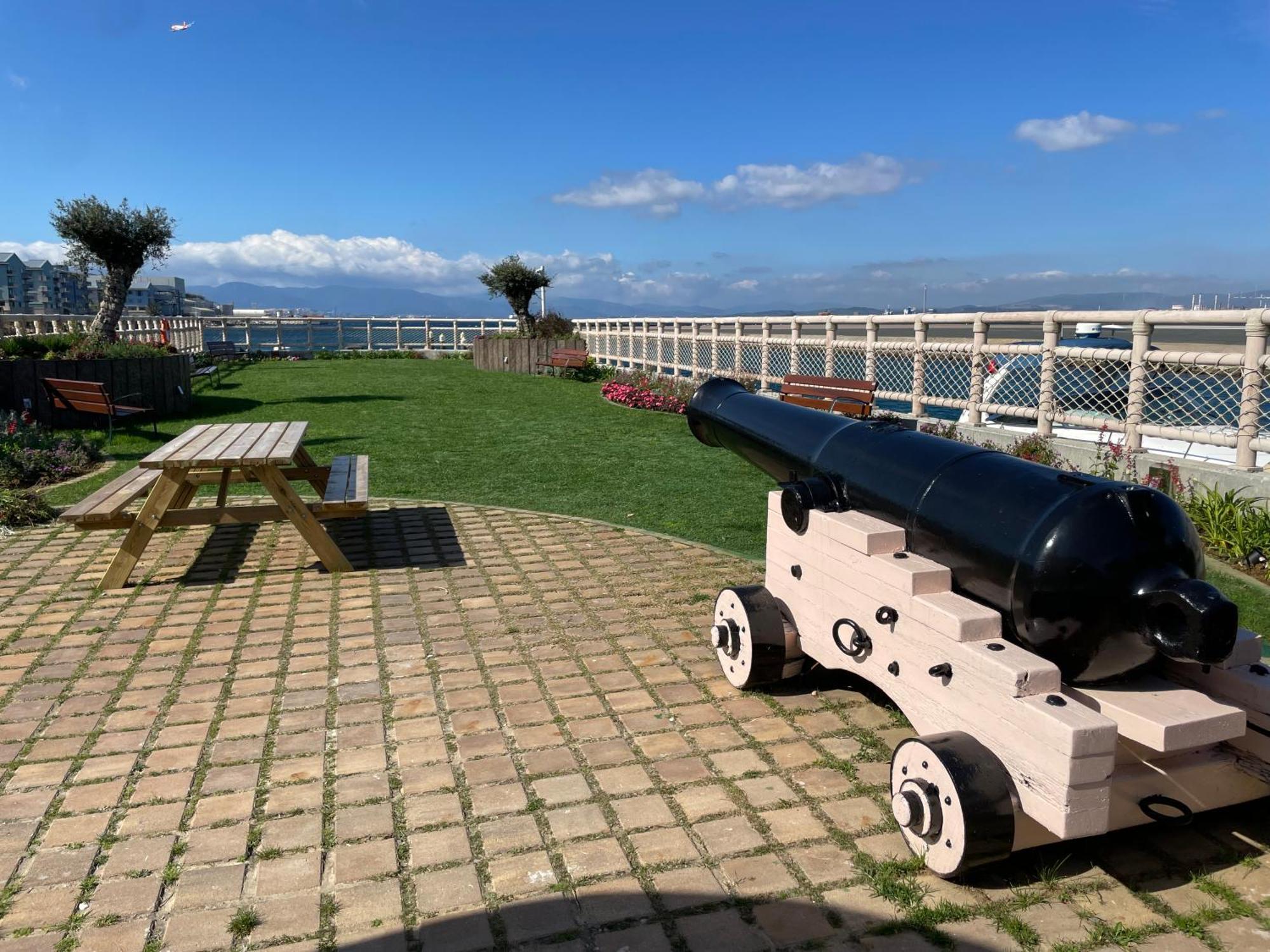 Deluxe Marina View Seafront Gibraltar Stay Eksteriør billede