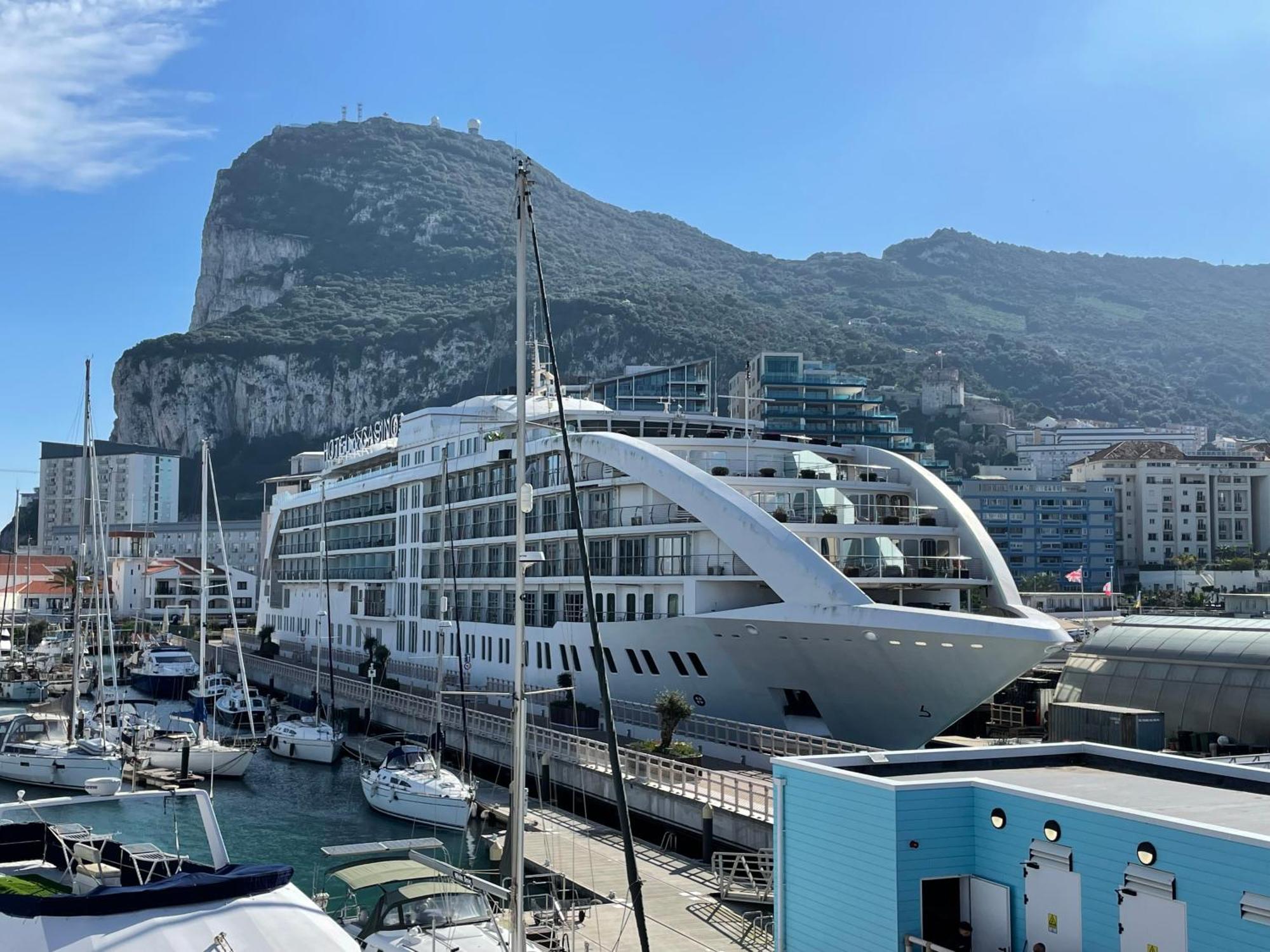 Deluxe Marina View Seafront Gibraltar Stay Eksteriør billede