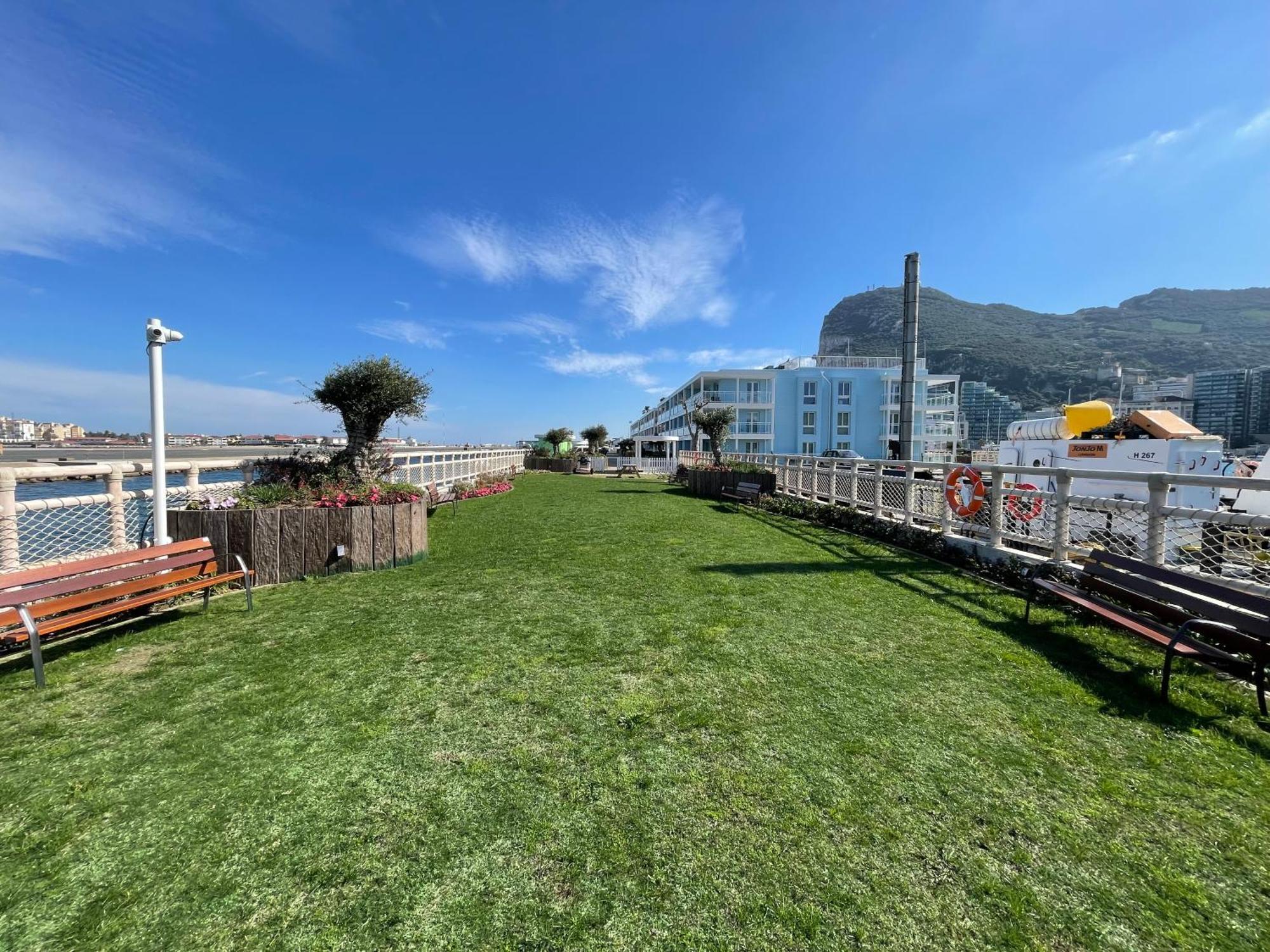 Deluxe Marina View Seafront Gibraltar Stay Eksteriør billede